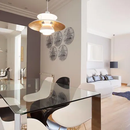 Rent Top Diagonal-aribau Hotell Barcelona